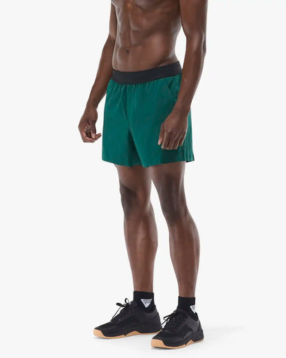 Hydrosphere™ - Men's Unbroken Shorts - Unlined 5" - Solid | TYR Classic