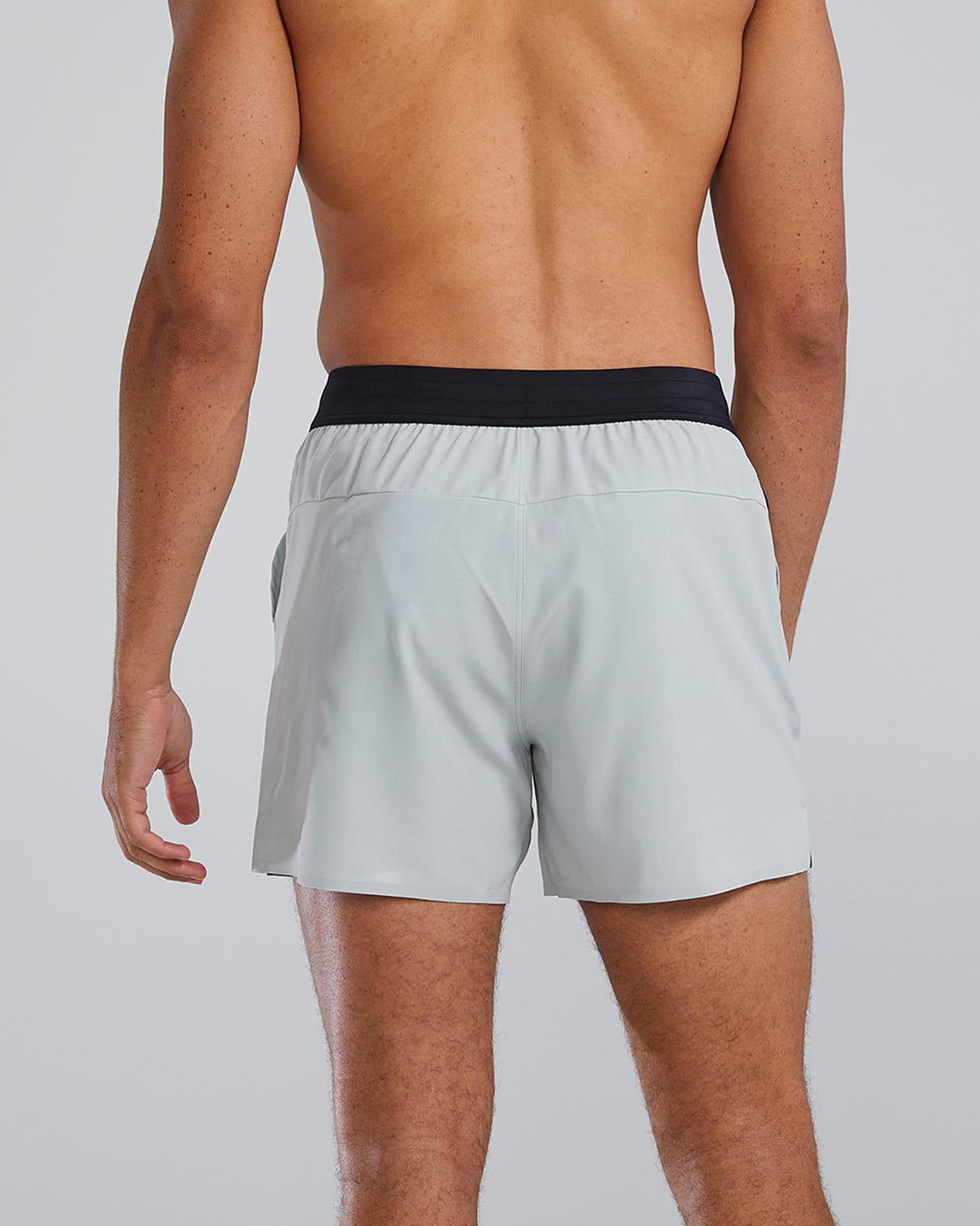 Hydrosphere™ - Men's Unbroken Shorts - Unlined 5" - Solid | TYR Classic