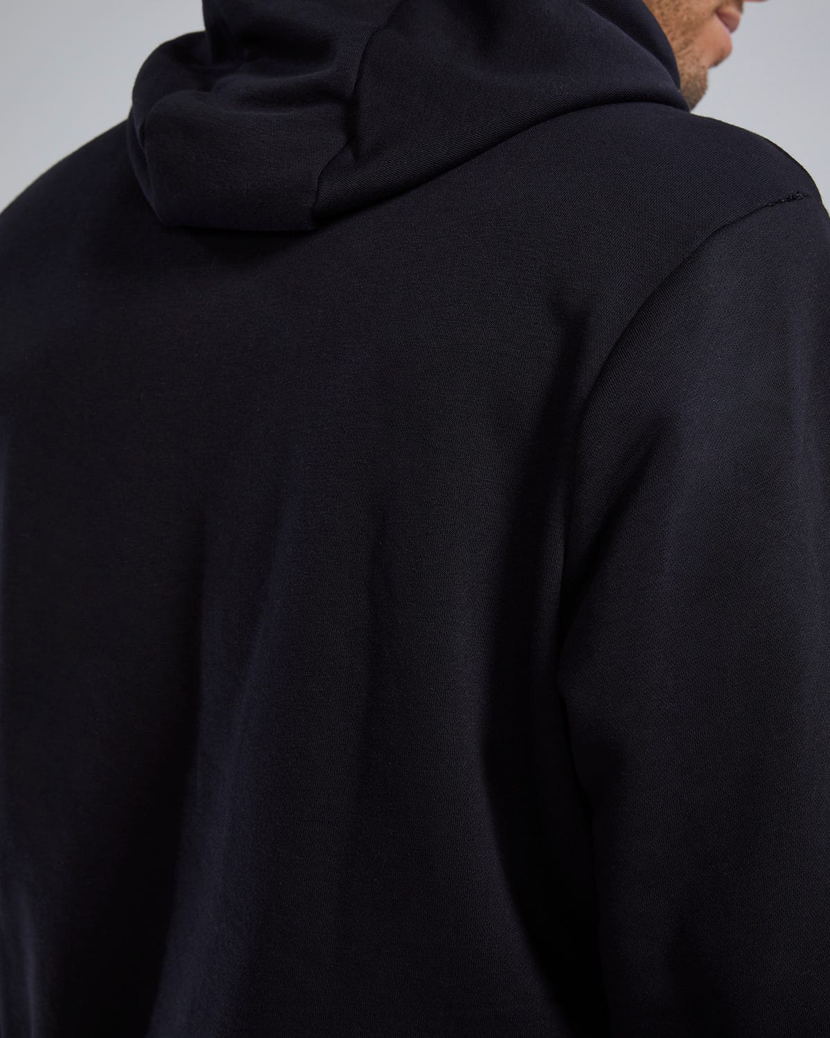 UltraSoft Men's Midweight Fleece Hoodie | TYR Trending