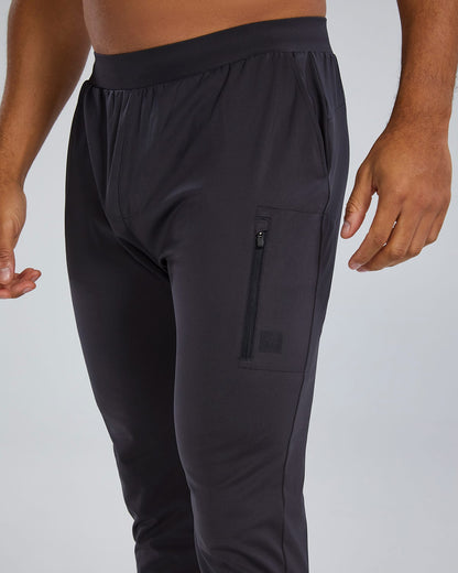 Elevation Men's Tech Jogger - Solid | TYR Classic
