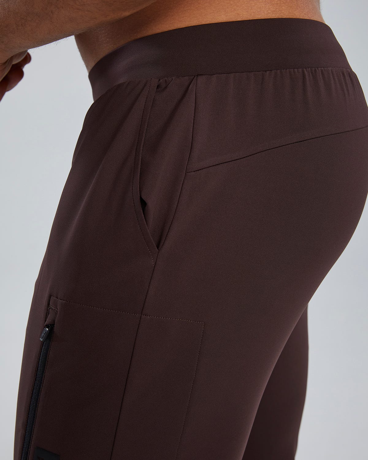 Elevation Men's Tech Jogger - Solid | TYR Popular