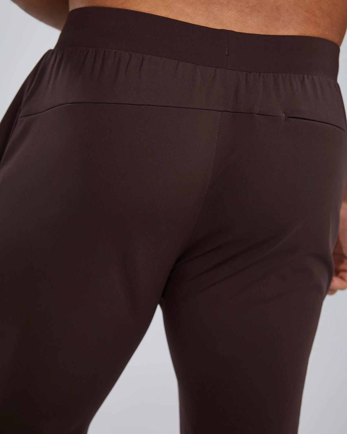 Elevation Men's Tech Jogger - Solid | TYR Popular