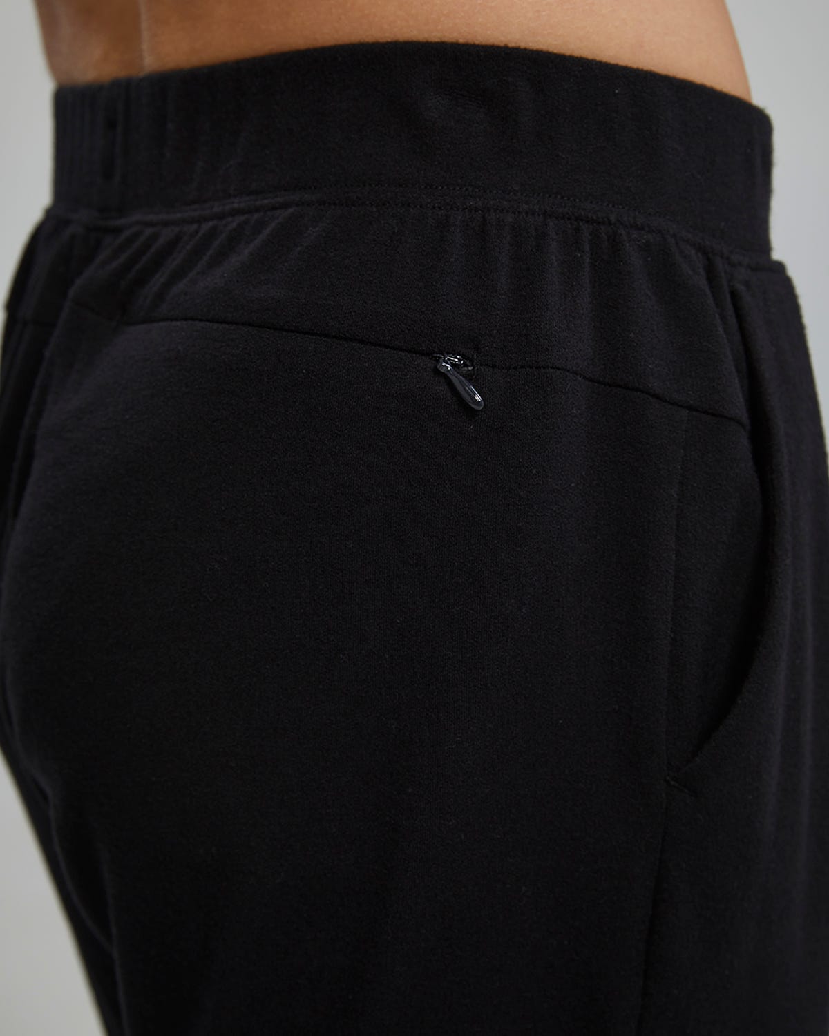 UltraSoft Men's Midweight Terry A.M. Joggers - Solid / Heather | TYR Exclusive
