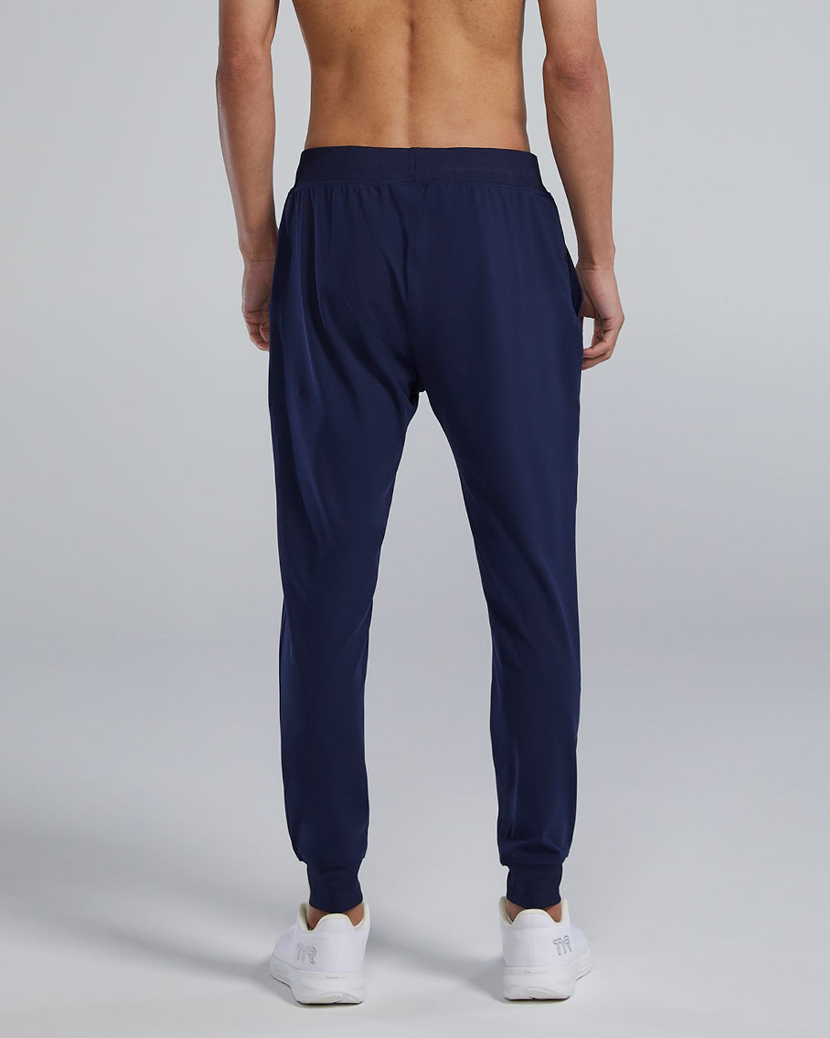 TYR Tech Men's Jogger | TYR Featured