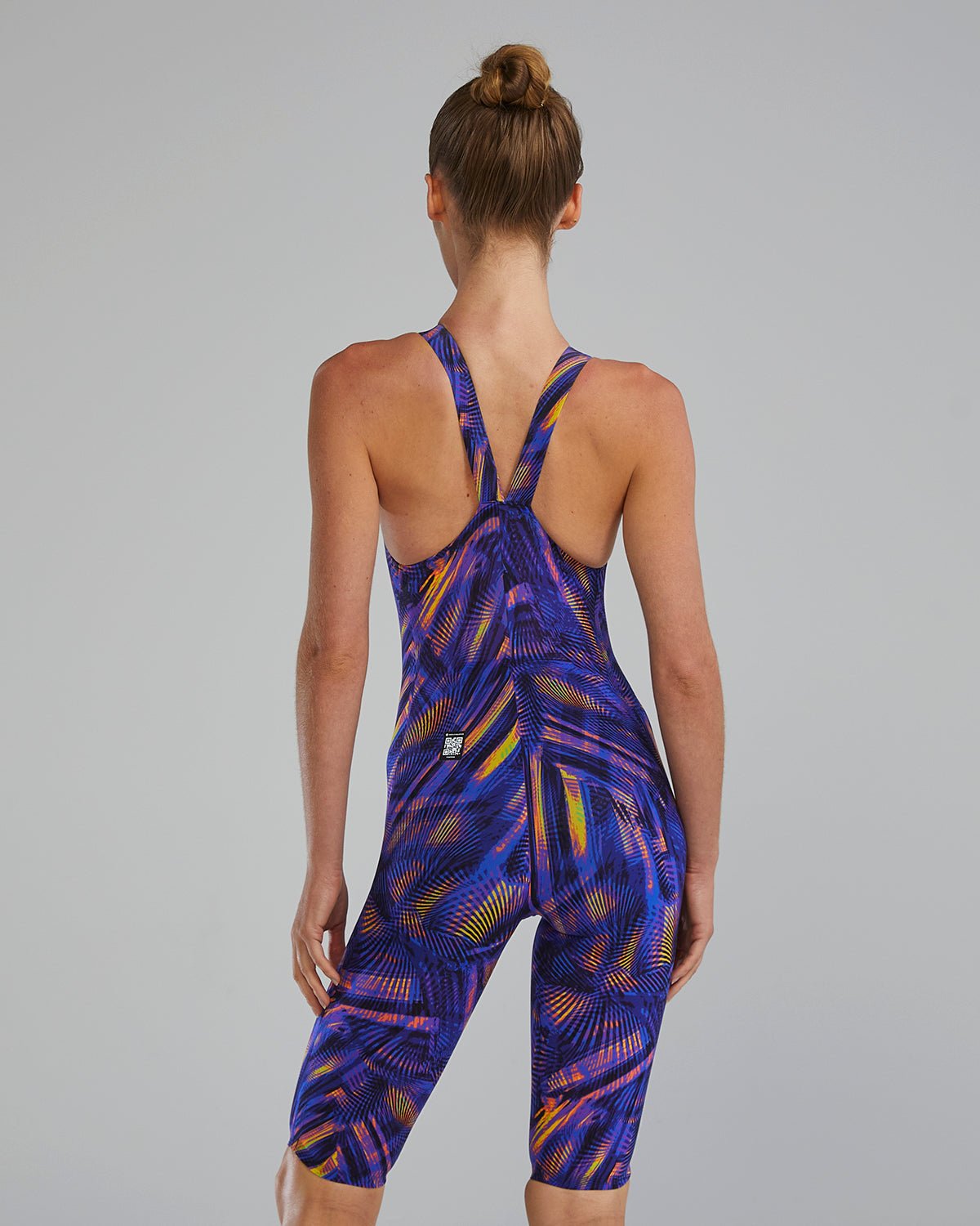 Women's Avictor Closed Back Tech Suit - Helux | TYR Popular