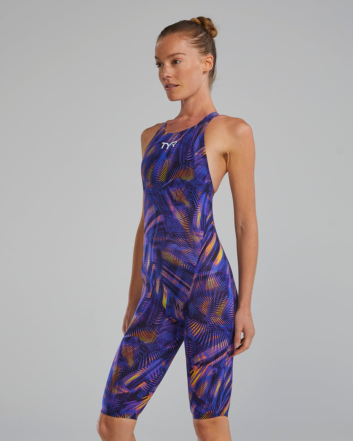 Women's Avictor Closed Back Tech Suit - Helux | TYR Popular