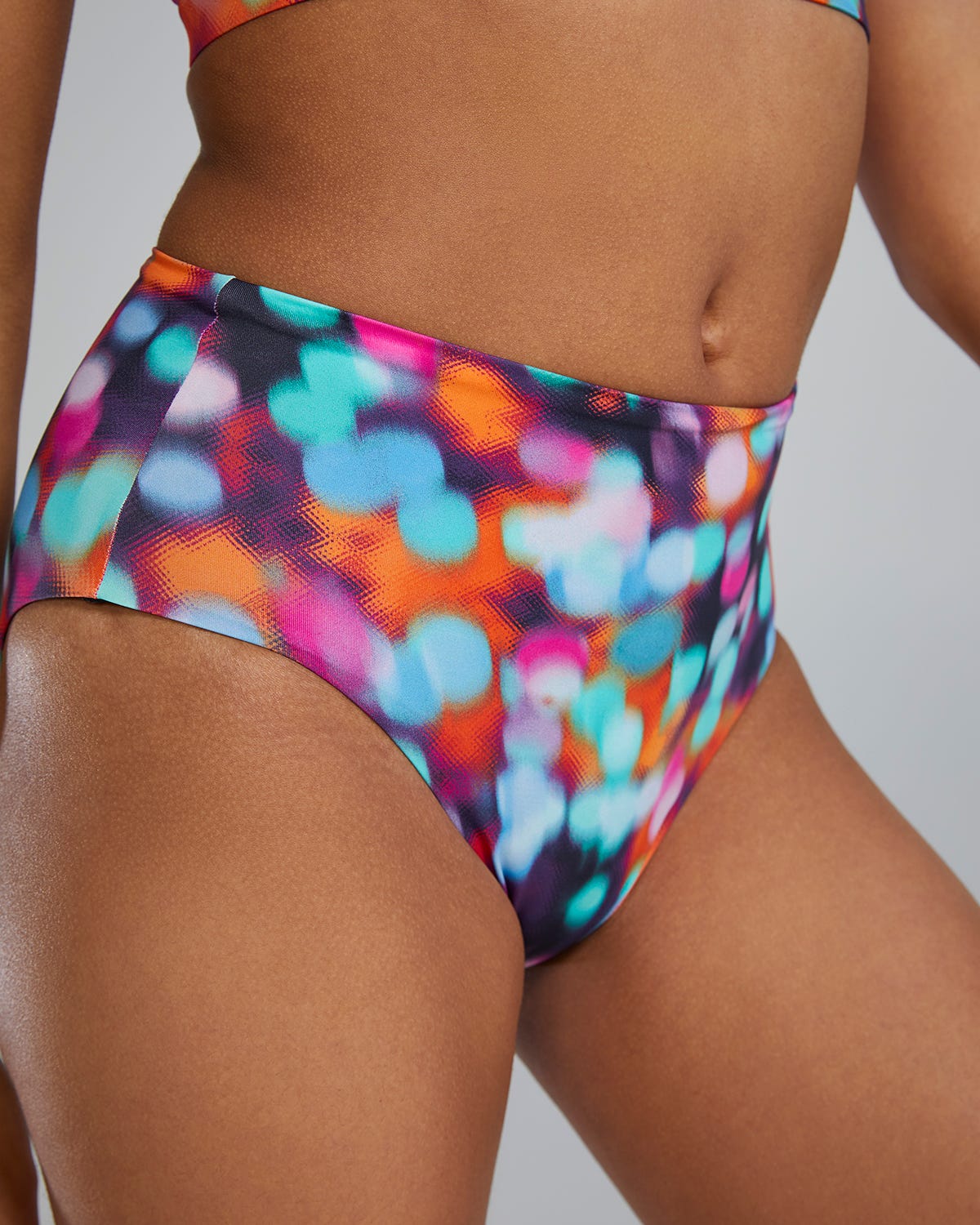 Arielle High Waisted Bikini Bottom - PRISMATIC DAYSTAR | TYR Signature