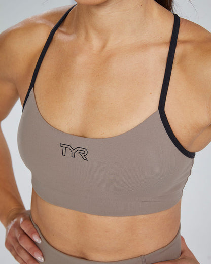 Joule Elite™ Women's Scoop Neck Sports Bra - Solid | TYR Trending