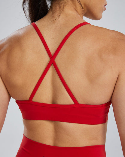 Joule Elite™ Women's Scoop Neck Sports Bra - Solid | TYR Trending