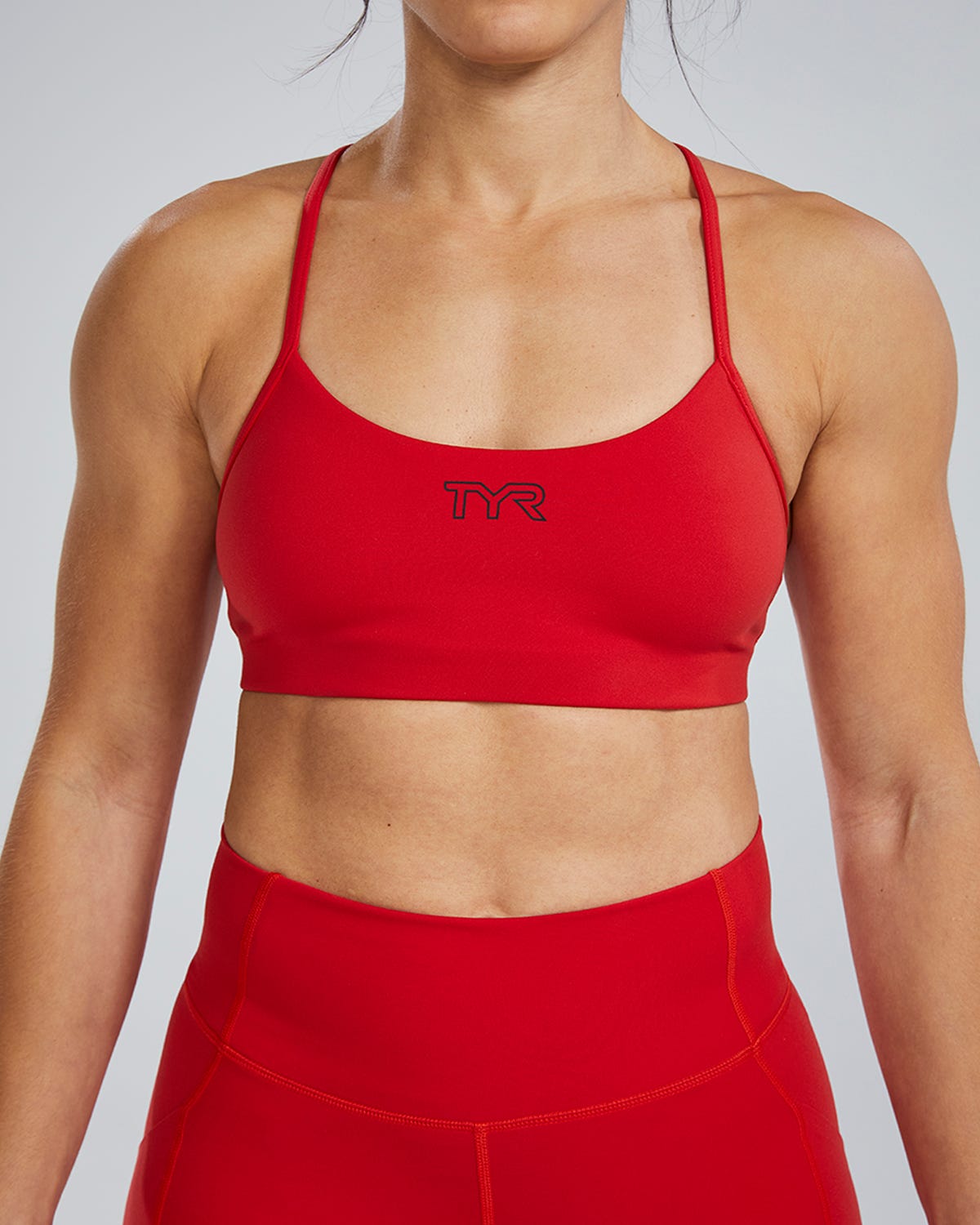 Joule Elite™ Women's Scoop Neck Sports Bra - Solid | TYR Best Seller