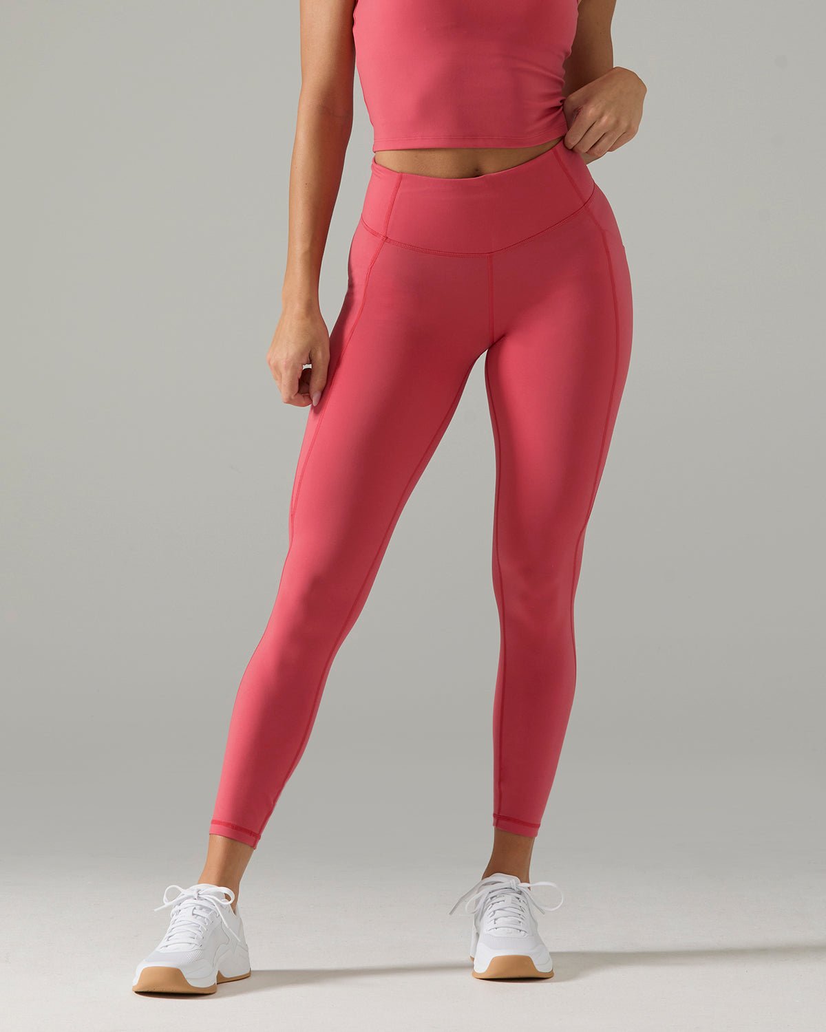 Joule Elite® Women's High-Rise 25" Pocket Leggings - Solid | TYR Signature