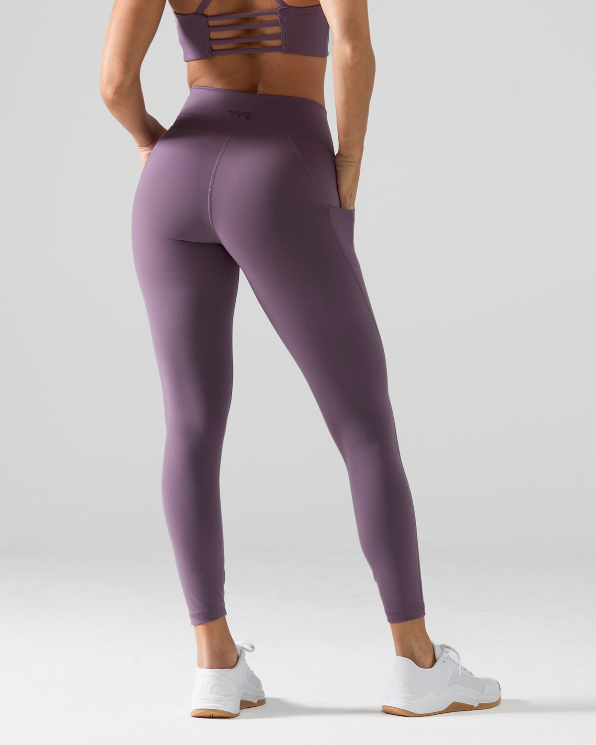 Joule Elite® Women's High-Rise 25" Pocket Leggings - Solid | TYR Exclusive
