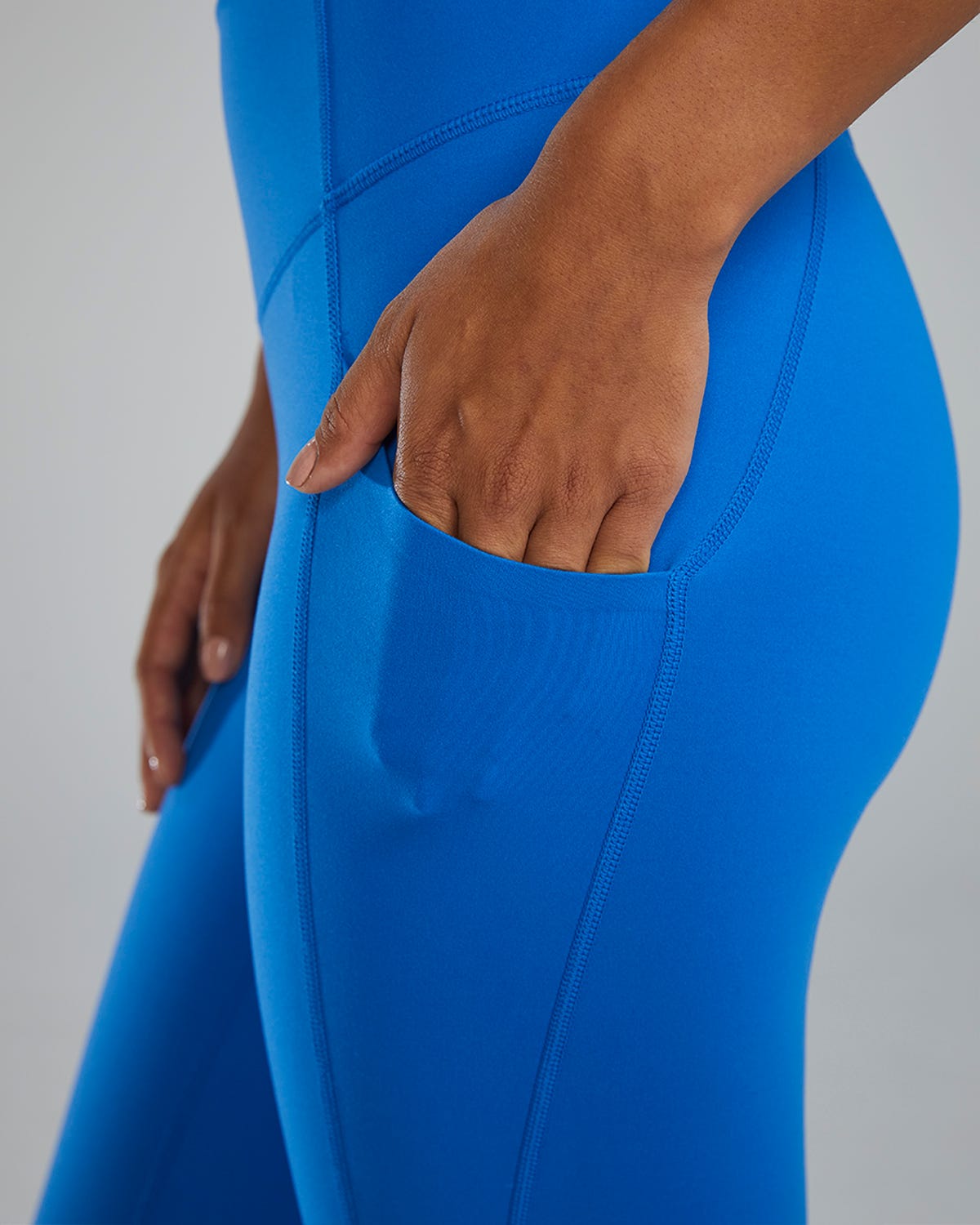 Joule Elite® Women's High-Rise 25" Pocket Leggings - Solid | TYR Classic