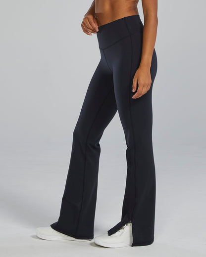 Joule Elite Women's High-Rise Flare Leggings | TYR Trending