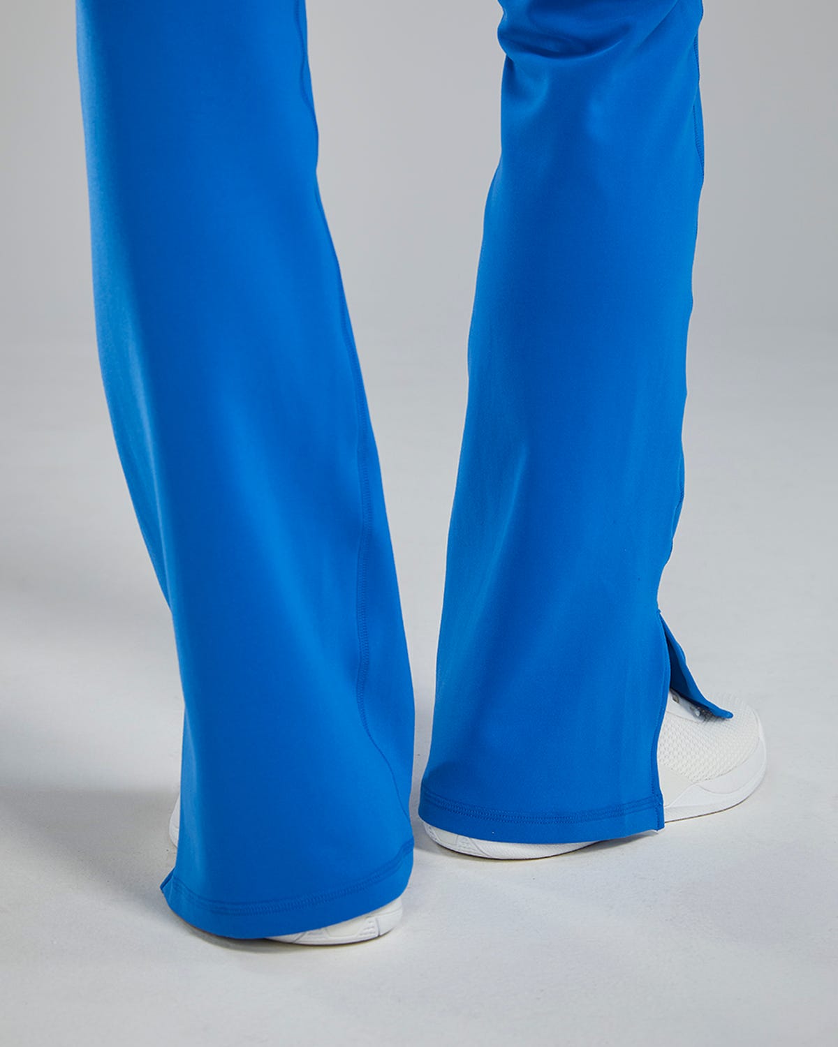 Joule Elite Women's High-Rise Flare Leggings | TYR Recommended