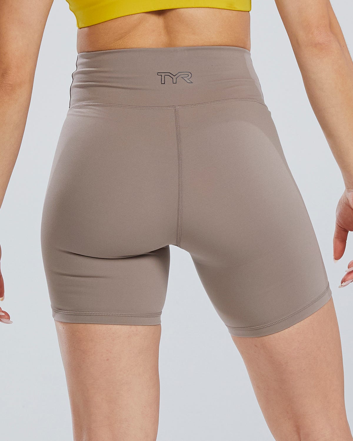 Joule Elite® Women's High Rise Short 6" - Solid | TYR Classic