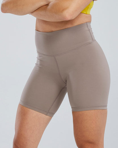 Joule Elite® Women's High Rise Short 6" - Solid | TYR Classic