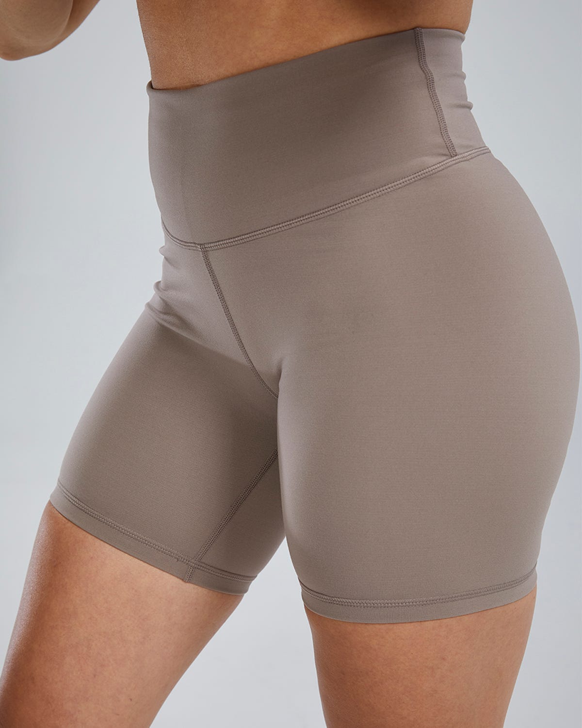 Joule Elite® Women's High Rise Short 6" - Solid | TYR Classic