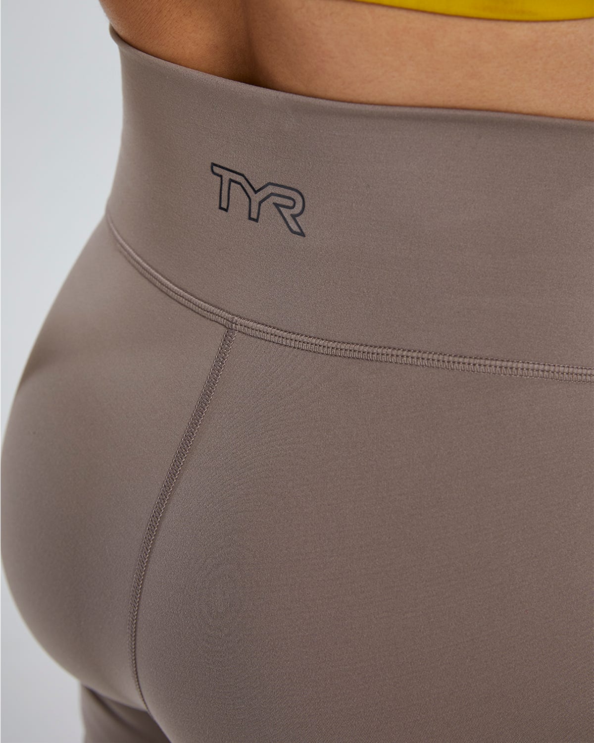 Joule Elite® Women's High Rise Short 6" - Solid | TYR Classic