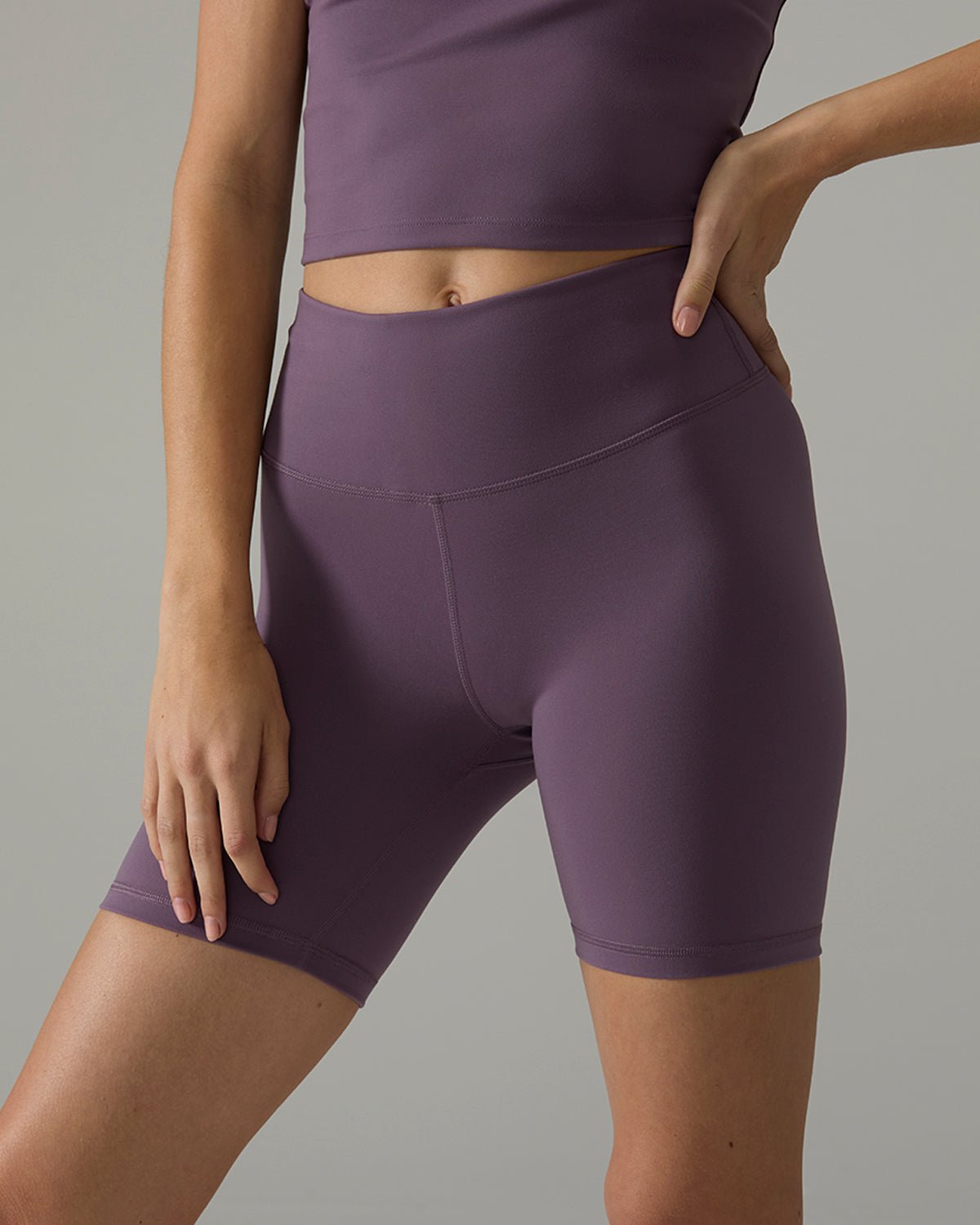 Joule Elite® Women's High Rise Short 6" - Solid | TYR Classic