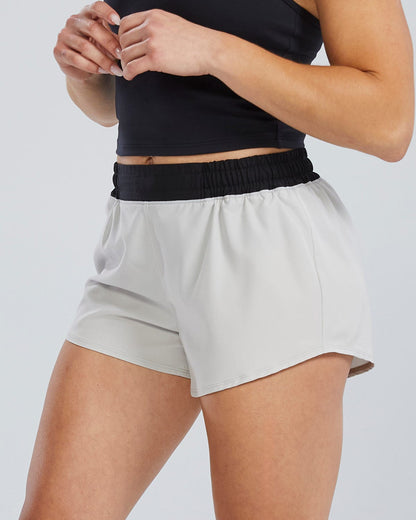 Hydrosphere™ Women's Pace Running Shorts - Solid | TYR Classic