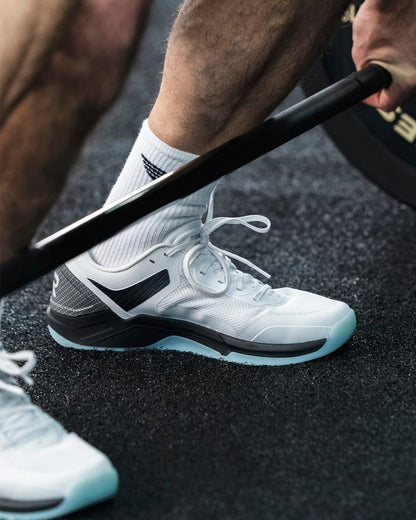 Women's CXT-3 Trainer - Carbon White | TYR Trending