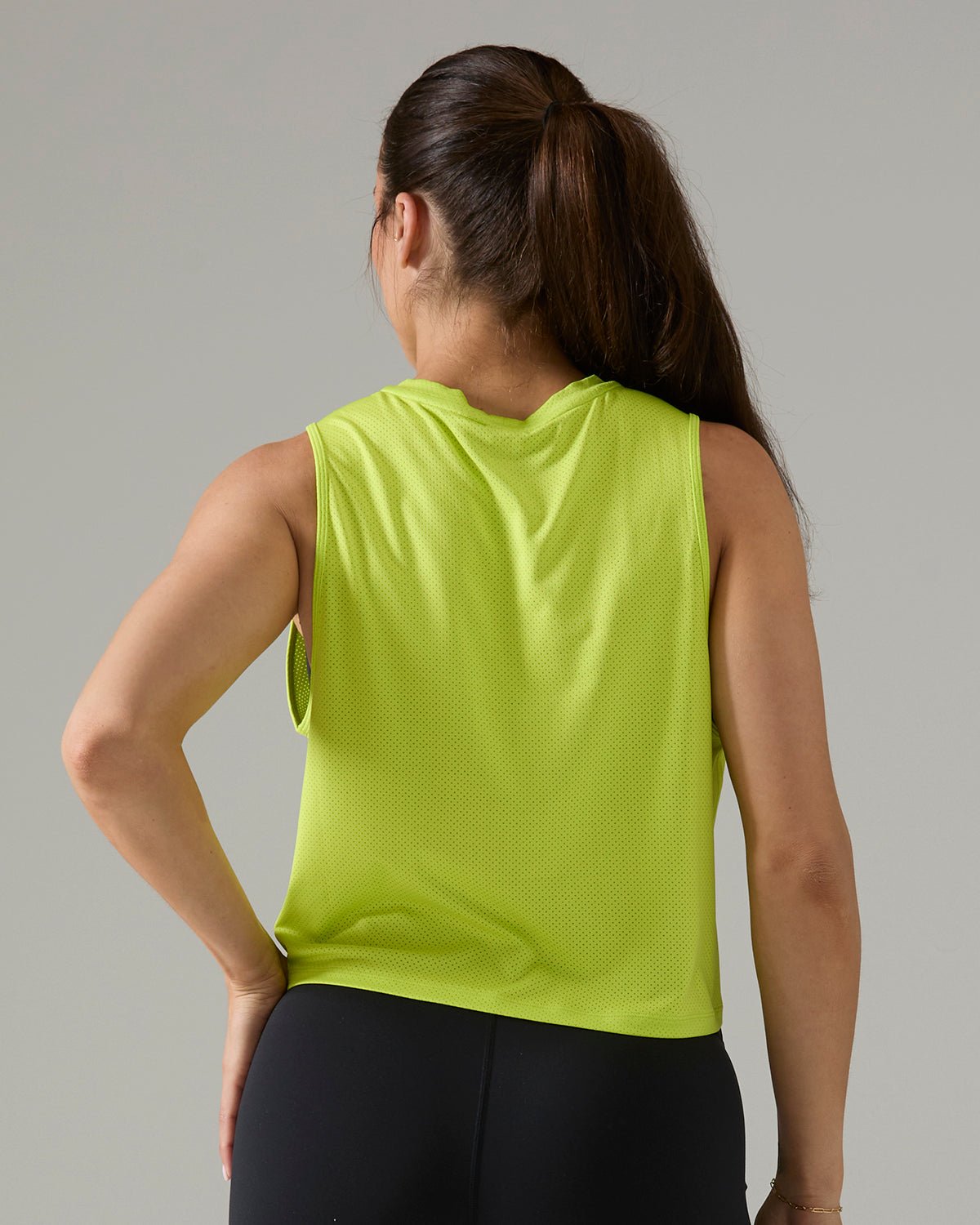 Airtec™ Women's Crop Tank | TYR Best Seller