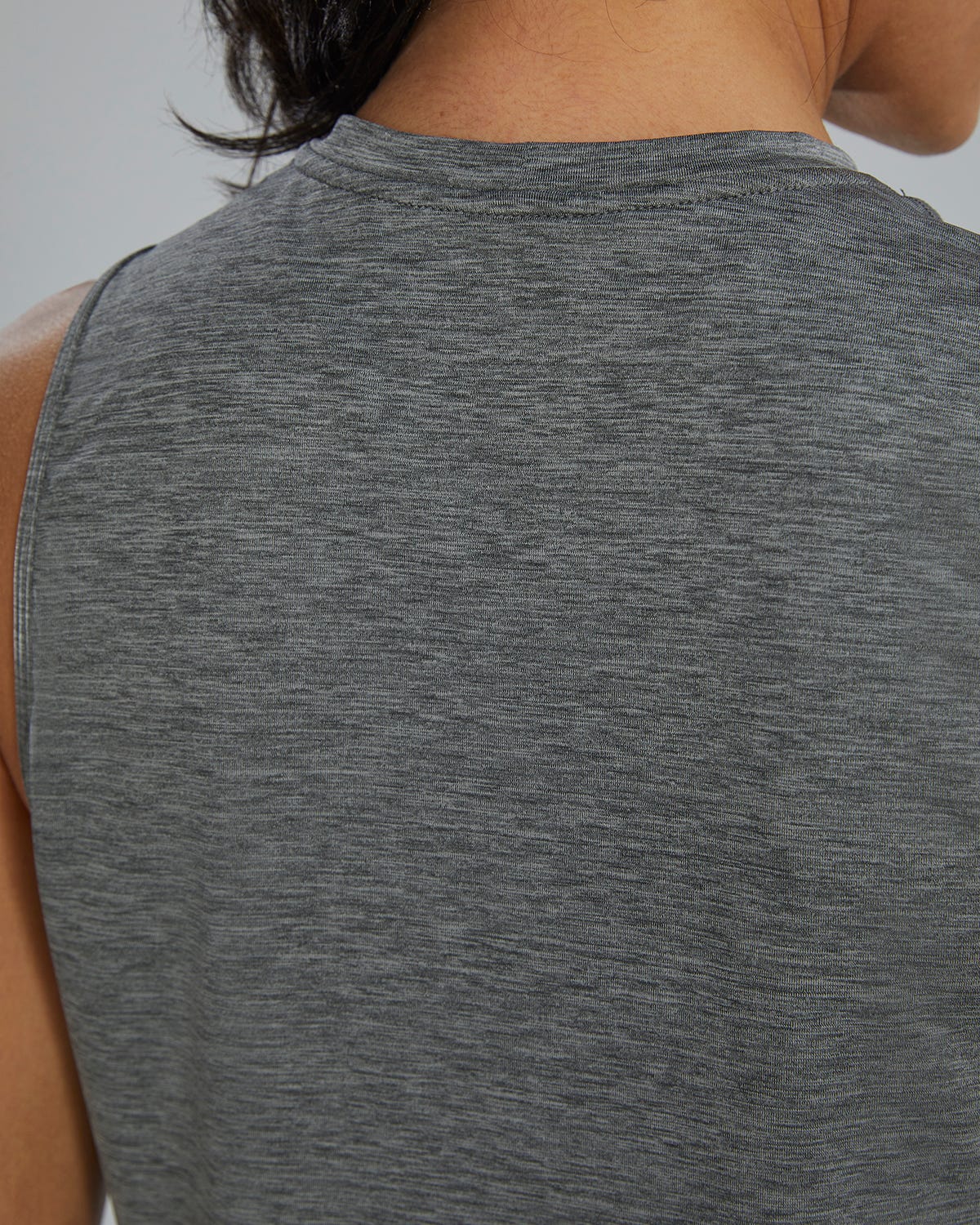 ClimaDry™ Women's Cropped Tech Tank - Solid / Heather | TYR Best Seller