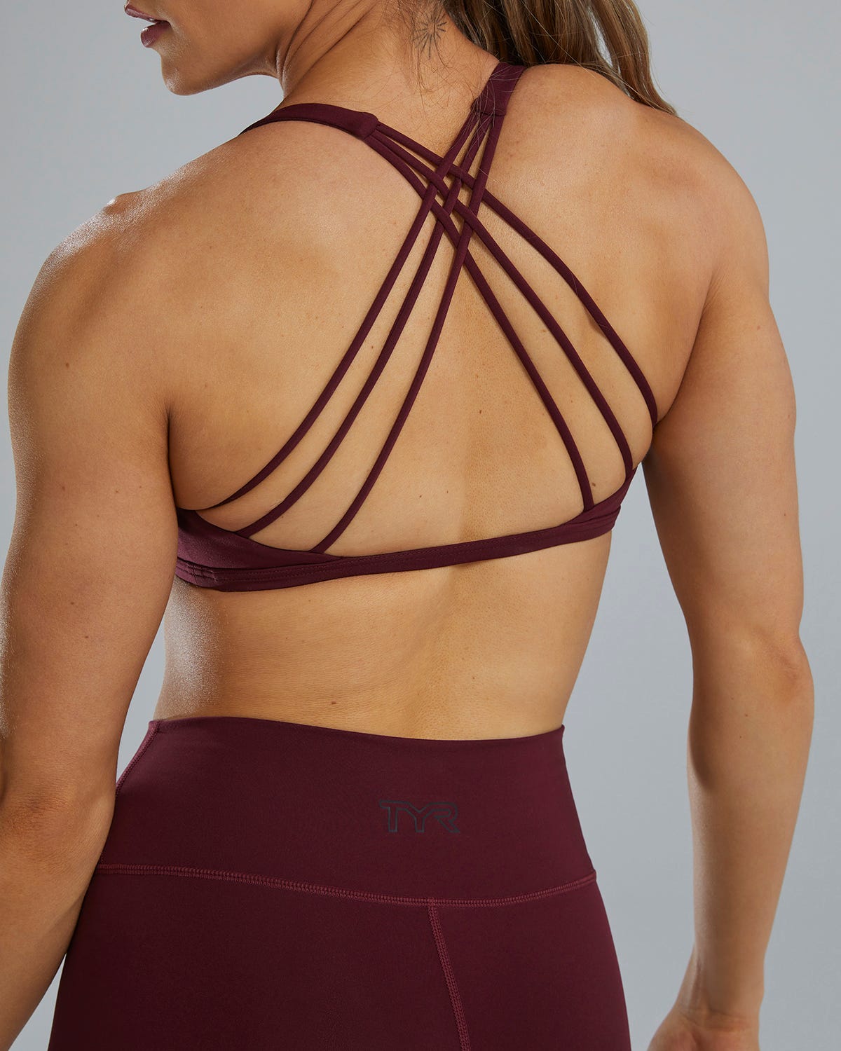 Joule Elite™ Women's Multi-Strap Sports Bra - Solid | TYR Classic