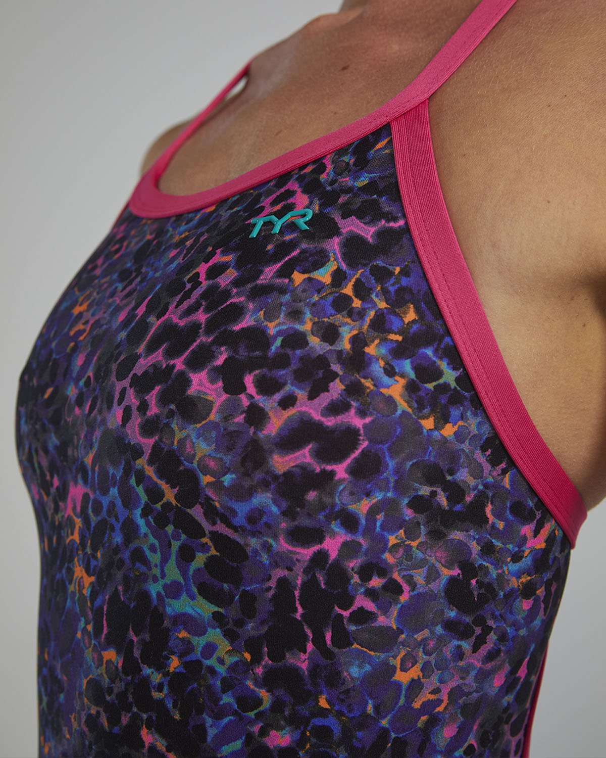 Women's Durafast Elite DiamondFit Stipple | TYR Best Seller
