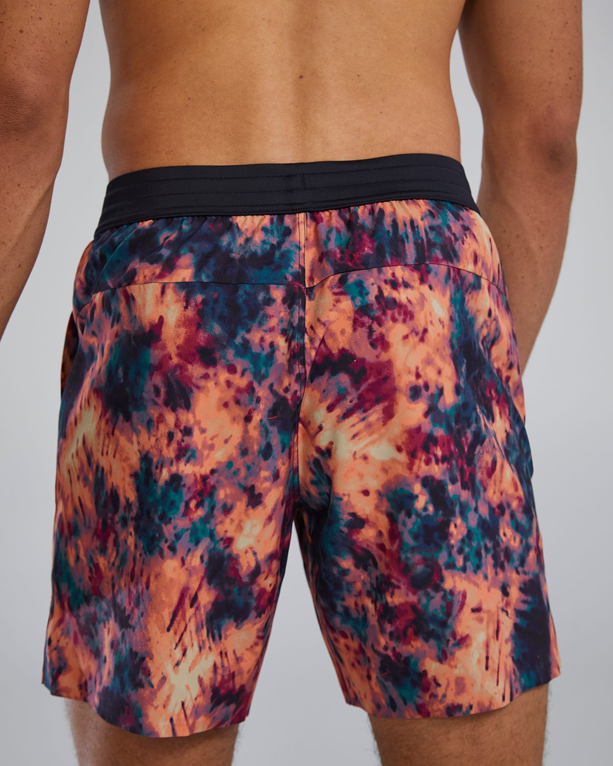 Hydrosphere® - Men's Unbroken Shorts - Unlined 7" - Sunfusion | TYR Best Seller