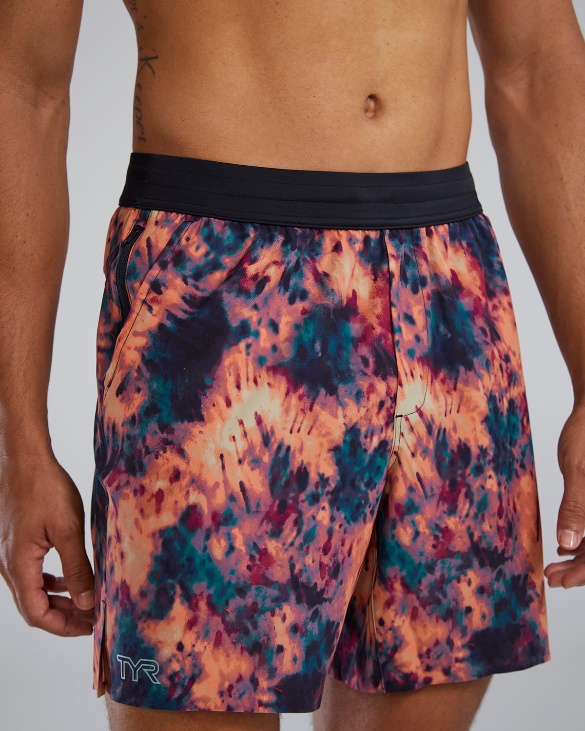 Hydrosphere® - Men's Unbroken Shorts - Unlined 7" - Sunfusion | TYR Best Seller