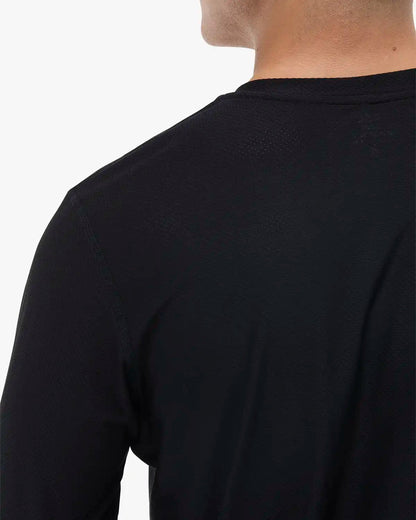 Airtec™ Men's Long Sleeve Tee - Solid | TYR Classic